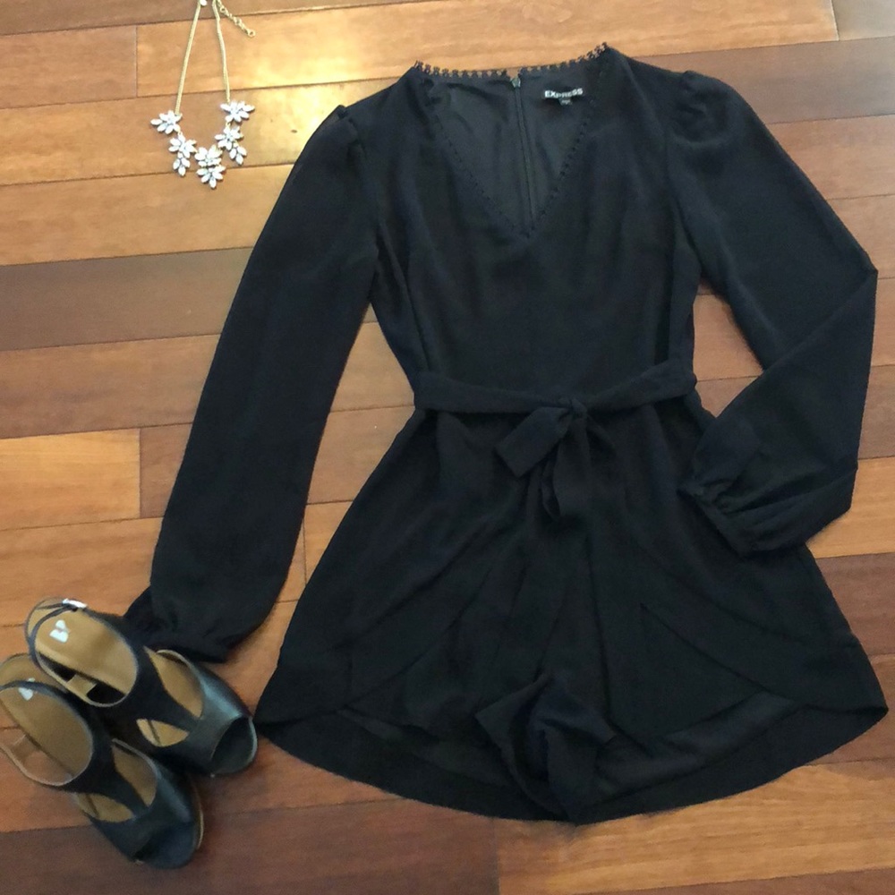 Black size 2 romper jumper express sheer sleeves